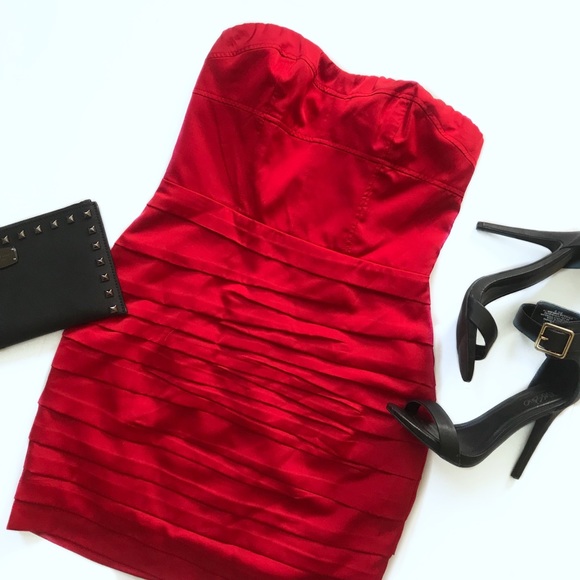 Express Dresses & Skirts - NWT EXPRESS • red cocktail mini dress